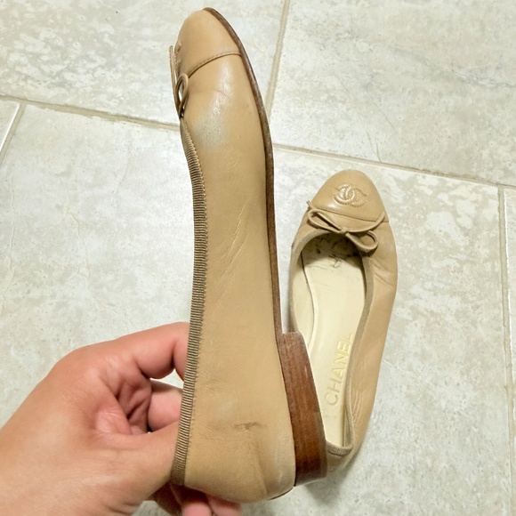 Chanel Beige Leather CC Bow Cap Toe Ballet EU 36 - Picture 4 of 12